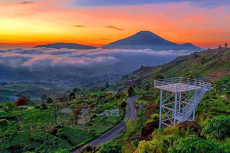 Pakej Tour Yogyakarta Dieng Solo 6D5N